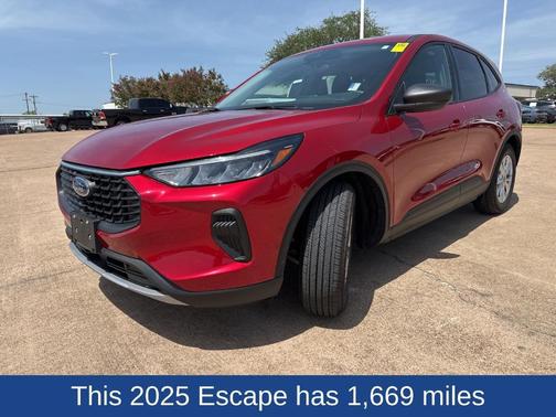 2025 Ford Escape Active