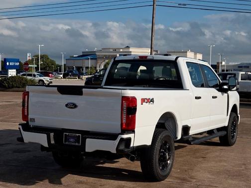 2024 Ford F-250 XL