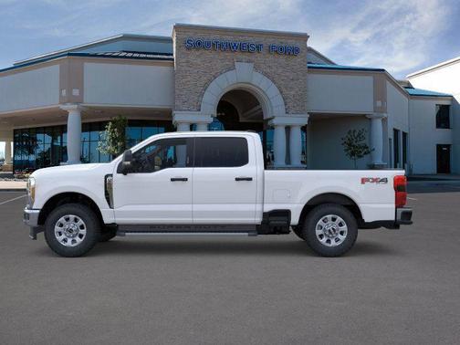 2025 Ford F-250 XLT