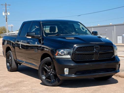 2018 RAM 1500 Night