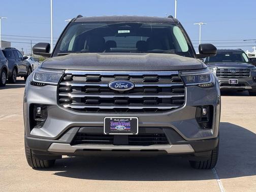 Carbonized Gray Metallic 2026 Ford Explorer Active