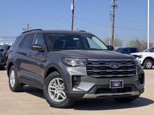 Carbonized Gray Metallic 2026 Ford Explorer Active