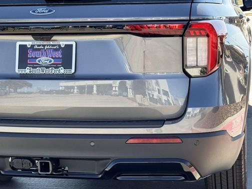 CARBONIZED GRAY METALLIC 2026 Ford Explorer ST-Line