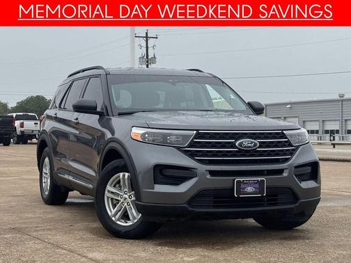 CARBONIZED GRAY METALLIC 2024 Ford Explorer XLT