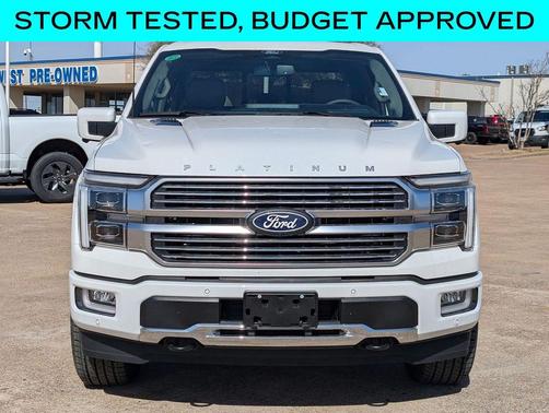 Star White Metallic Tri-Coat 2025 Ford F-150 Platinum