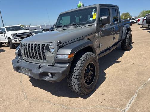 Sting-Gray Clearcoat 2021 Jeep Gladiator Sport