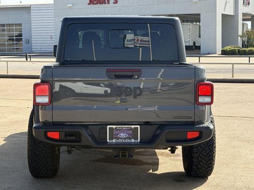 Sting-Gray Clearcoat 2021 Jeep Gladiator Sport