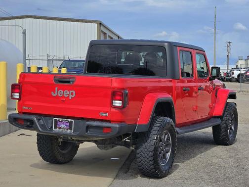 2021 Jeep Gladiator Overland