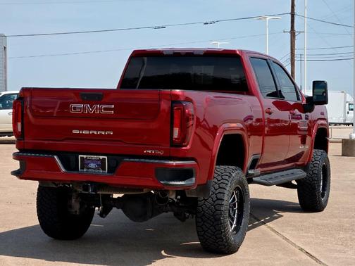 2021 GMC Sierra 2500 AT4