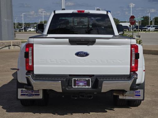 2024 Ford F-350 XLT