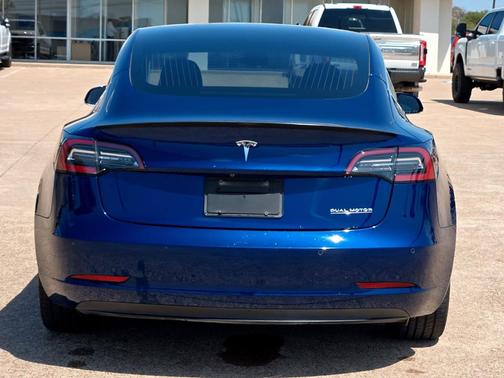 2020 Tesla Model 3 Performance