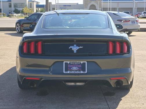 2015 Ford Mustang V6