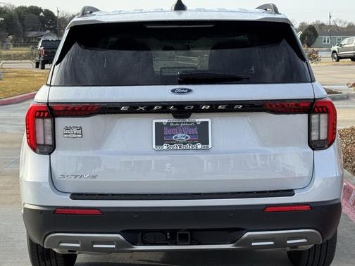 2026 Ford Explorer 