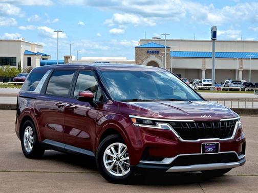 2023 Kia Carnival LX