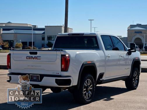 2022 GMC Sierra 2500 AT4