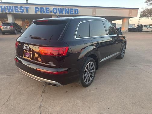 2017 Audi Q7 3.0T Premium Plus
