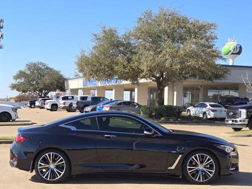 2019 INFINITI Q60 3.0t LUXE