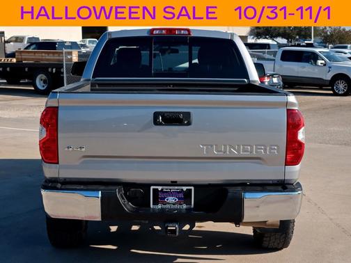 2015 Toyota Tundra SR5