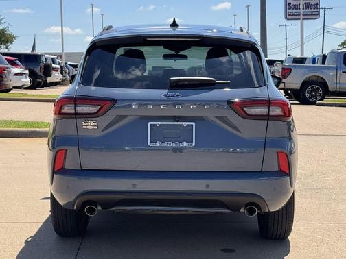 VAPOR BLUE METALLIC 2024 Ford Escape ST-Line