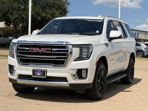 White Frost Tricoat 2023 GMC Yukon SLT