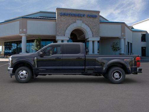 2025 Ford F-350 Lariat Super Duty