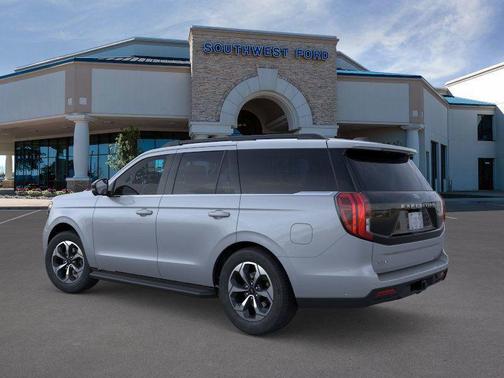 2026 Ford Expedition Active