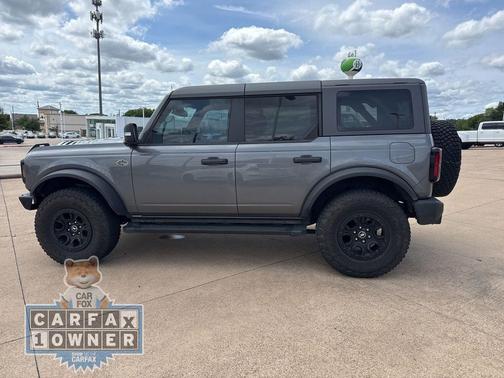 Gray Metallic 2024 Ford Bronco Wildtrak