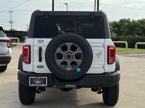 OXFORD WHITE 2026 Ford Bronco Big Bend