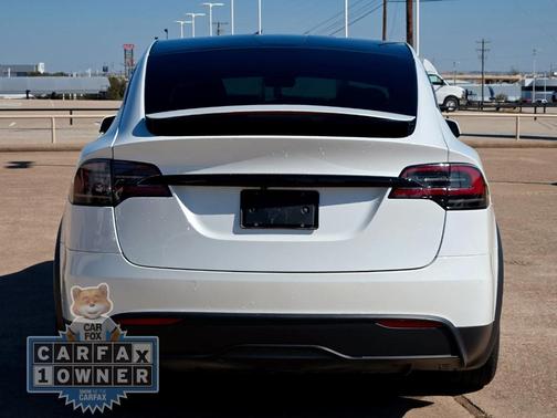 2022 Tesla Model X Plaid