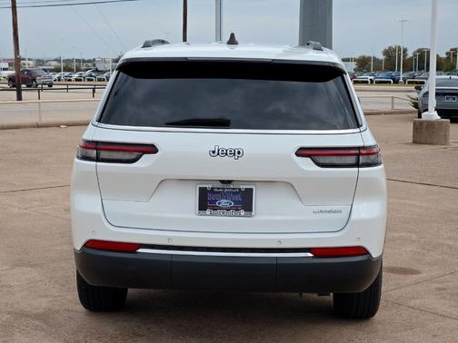 2023 Jeep Grand Cherokee L Laredo