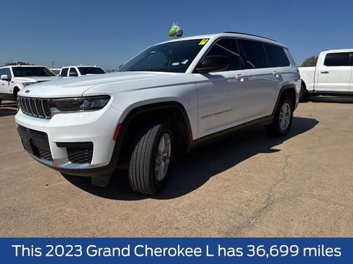 2023 Jeep Grand Cherokee L Laredo