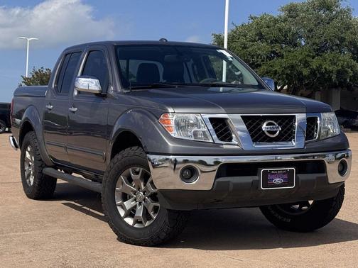 Gun Metallic 2016 Nissan Frontier SL