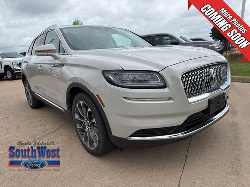 Pearl Metallic 2023 Lincoln Nautilus Reserve