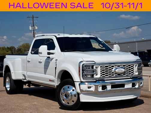 2023 Ford F-450 Lariat