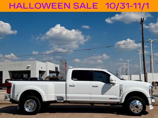 2023 Ford F-450 Lariat