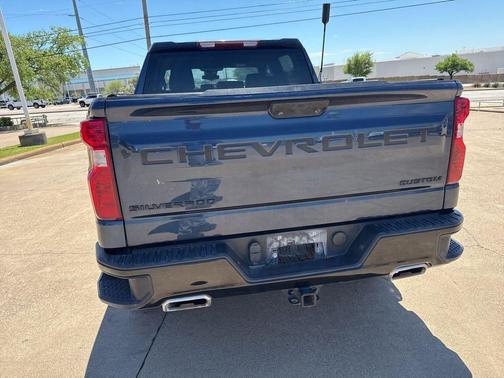 Northsky Blue Metallic 2022 Chevrolet Silverado 1500 Custom Trail Boss