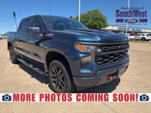 Northsky Blue Metallic 2022 Chevrolet Silverado 1500 Custom Trail Boss
