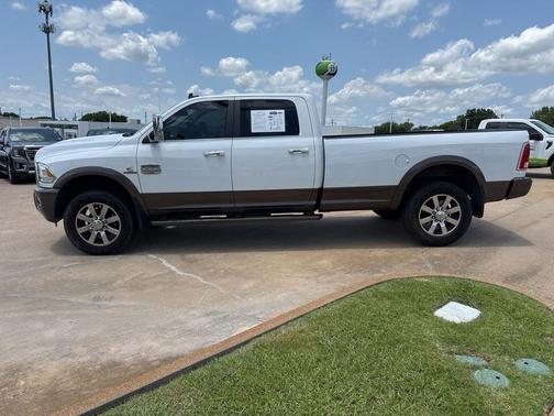 Bright White Clearcoat 2018 RAM 3500 Longhorn