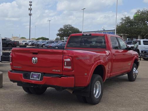 2021 RAM 3500 Laramie
