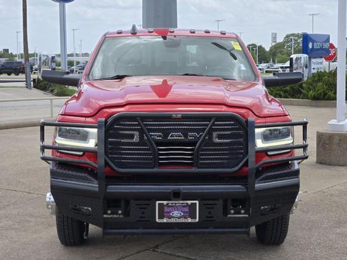 2021 RAM 3500 Laramie