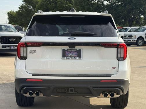 White Metallic 2026 Ford Explorer ST