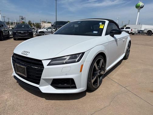 Ibis White/Black Roof 2019 Audi TT 2.0T