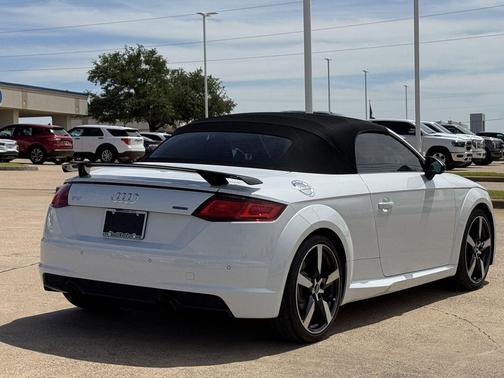 Ibis White/Black Roof 2019 Audi TT 2.0T