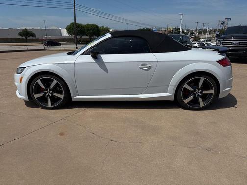 Ibis White/Black Roof 2019 Audi TT 2.0T
