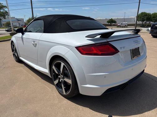 Ibis White/Black Roof 2019 Audi TT 2.0T
