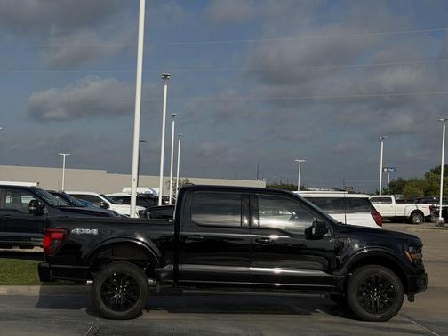 Black Metallic 2026 Ford F-150 XLT