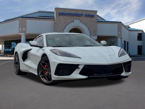 Ceramic Matrix Gray Metallic 2024 Chevrolet Corvette Stingray w/2LT