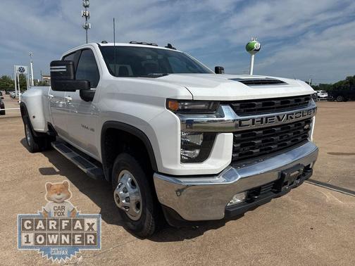 Summit White 2022 Chevrolet Silverado 3500 LT