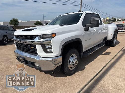 Summit White 2022 Chevrolet Silverado 3500 LT