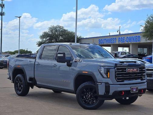 2025 GMC Sierra 2500 AT4